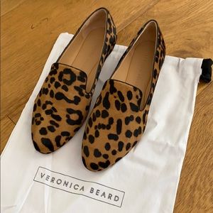 Veronica Beard Griffin Flats, size 7